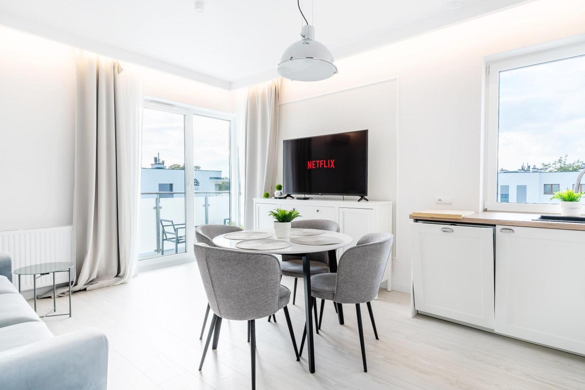 Belle View - 3Pok, Nawet 5 Lozek, Piekny Widok Na Rzeke, Tv55" Z Netflix I Max, Parking, Winda Lägenhet Iława Exteriör bild